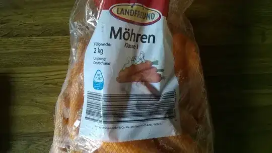 Bag of carrots