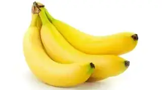 bunch of four cavendish bananas