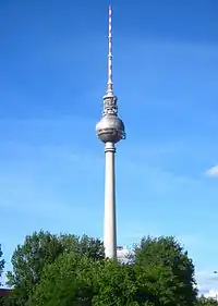 man_made=communications_tower