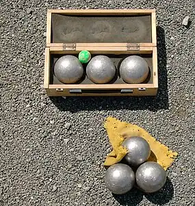 Boules set