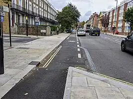Example of continuous crossing in London.