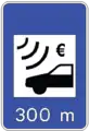 Placa de sinalização de portagem eletrónica a 300 m em Portugal.