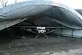 Hangar pour avion[4]