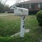 United States (Jacksonville, Florida): amenity=letter_box post:housenumber=834 support=post