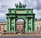 Arco del triunfo de Narva (30 m) - Rusia