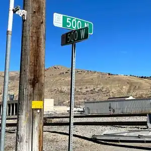 Street name signs at the intersection of 500 N and 500 W in Salt Lake City