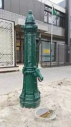 Typ III (Pelikankopf und gerundenter Abschluss, hier ein neuerer Nachbau)