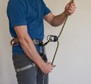 http://expeditionba.com/blog/wp-content/uploads/belay-300x276.jpg