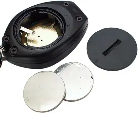Flat battery lid