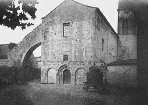 romanesque church supposed to be in France