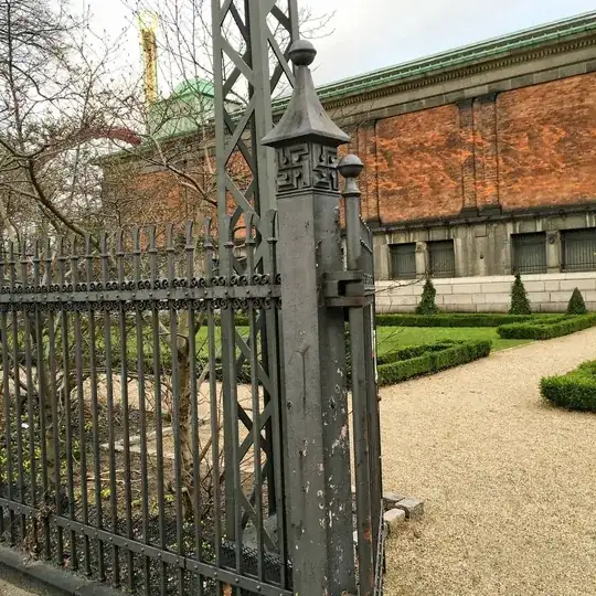 Gate from 1882.