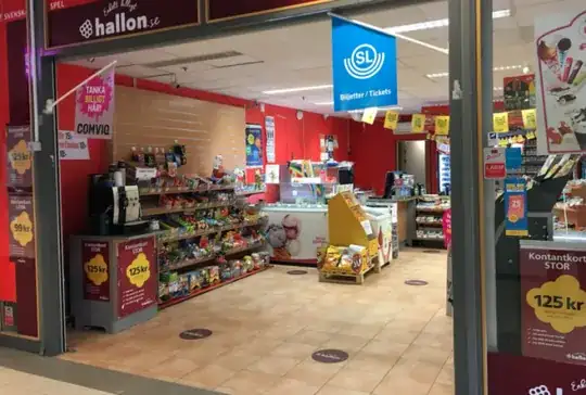 Kiosk with the SL Flag