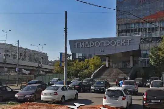 The one which is not completely obscured by a banner