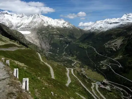 http://en.wikipedia.org/wiki/Furka_Pass#mediaviewer/File:Furkapass_westside.jpg