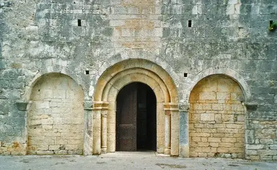 Saint-Nazaire-et-Saint-Celse de Brissac by Denis Trente-Huittessan