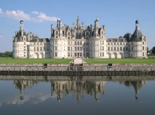 http://en.wikipedia.org/wiki/File:France_Loir-et-Cher_Chambord_Chateau_03.jpg