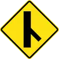 PI-4fRTraffic merging on the right