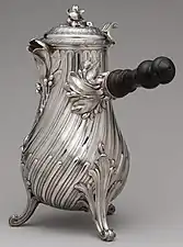 French Rococo coffeepot; 1757; height: 29.5&nbsp;cm; Metropolitan Museum of Art
