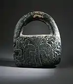Handled weight; late 3rd–early 2nd millennium BC; chlorite; 25.08 x 19.69 x 4.45&nbsp;cm; Los Angeles County Museum of Art (USA)